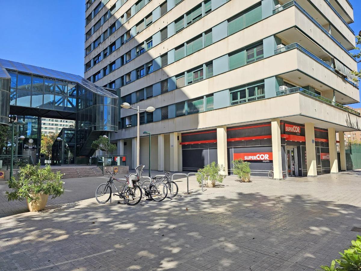 Apartamentos Las Ciencias U Валенсия Экстерьер фото